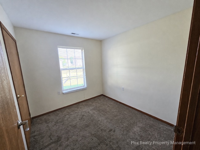 Building Photo - ***NEW ON THE MARKET....DRIVE BY TO CHECK IT OUT***