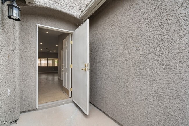 Building Photo - 11082 Sospel Pl