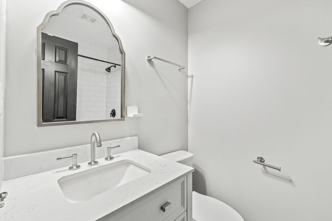 Building Photo - (Coming Soon) Charming Modern Farmhouse in the Heart of Beverly Woods