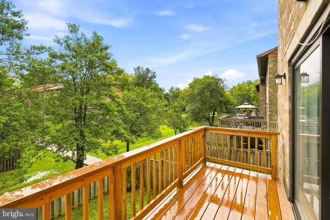 Building Photo - 7138 Talisman Ln
