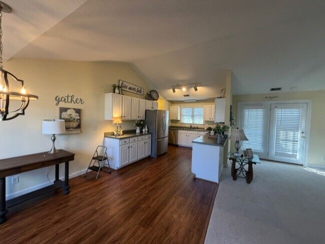 Building Photo - Suffolk Meadows