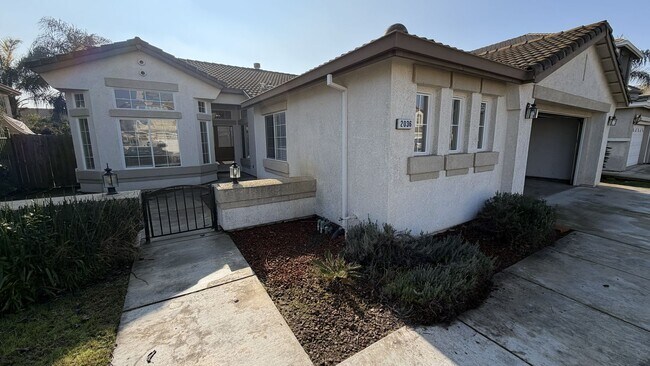 Building Photo - Single-Story Home for Lease – Manteca