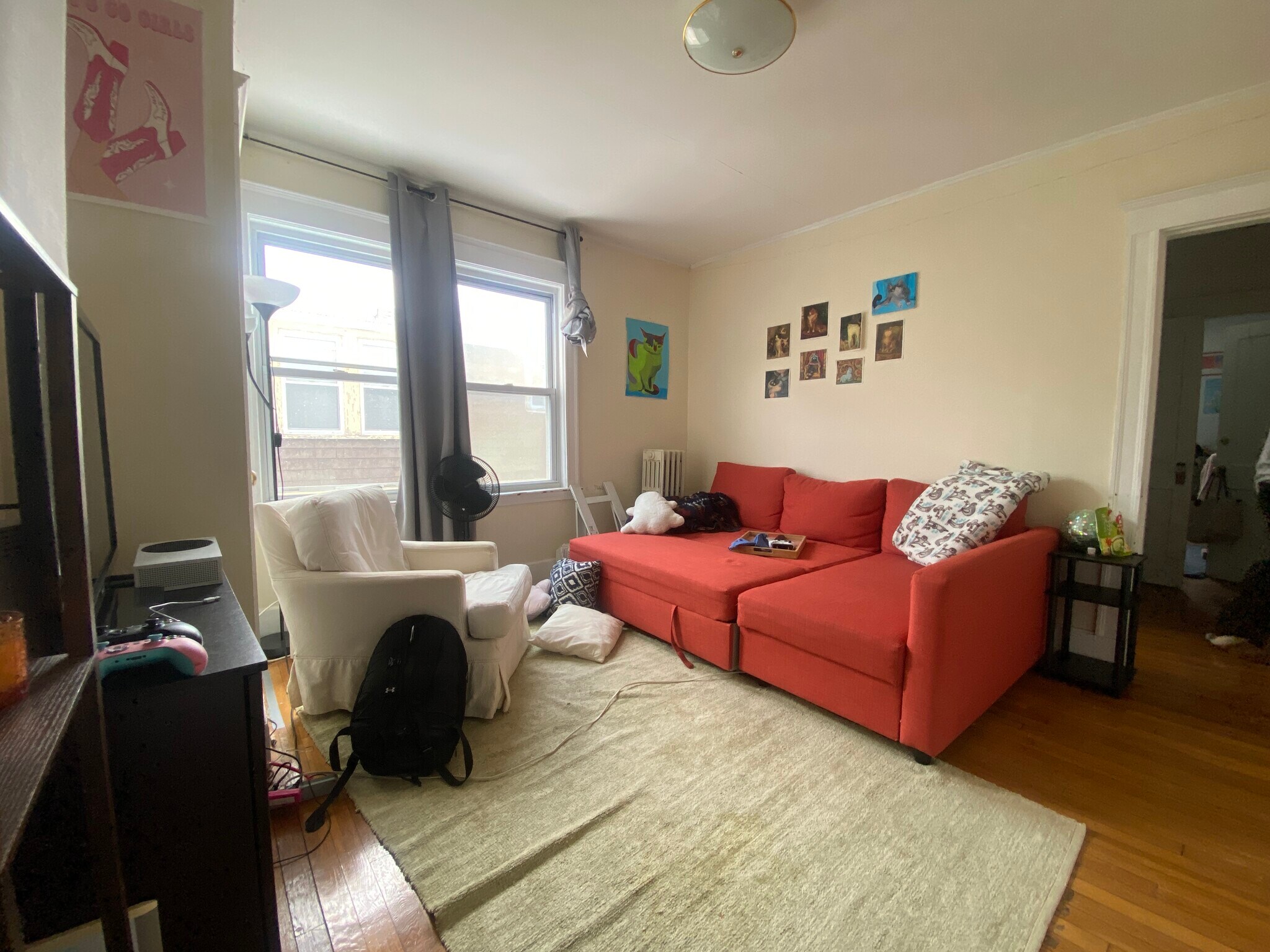 Building Photo - 14 Stockwell St