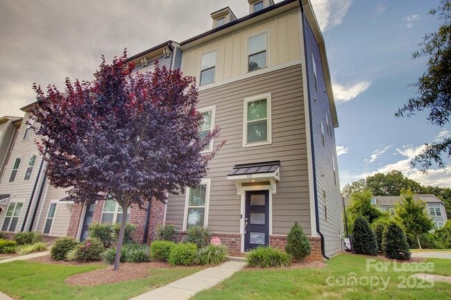 Building Photo - 112 Judson Ave