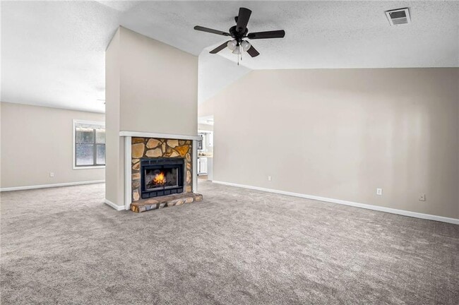 Building Photo - 5345 Memorial Ln SW