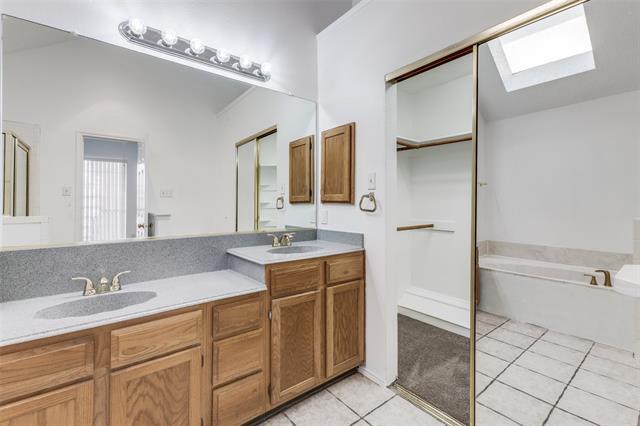 Building Photo - 920 Mossberg Ln