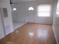 Building Photo - 216 Elmira Ave