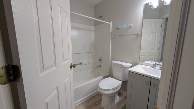 Building Photo - 2473 Frost Dr