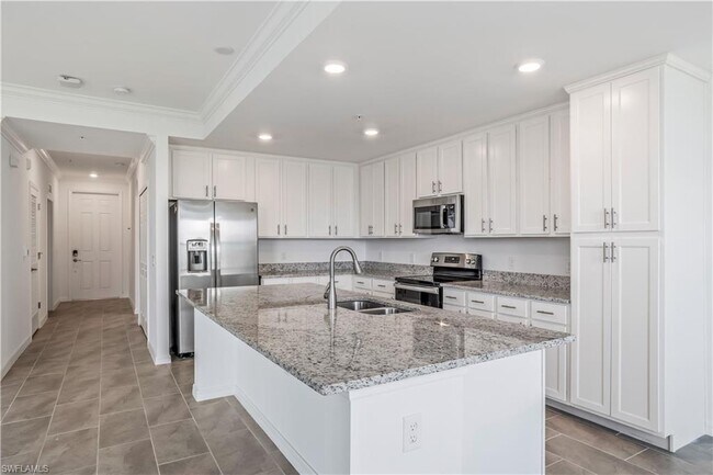 Building Photo - 43020 Greenway Blvd