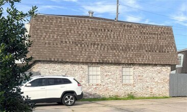 Building Photo - 59 Carriage Ln