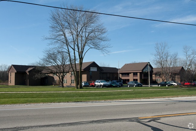 Building Photo - Lake Forest Apartments - 62+ Senior Housing