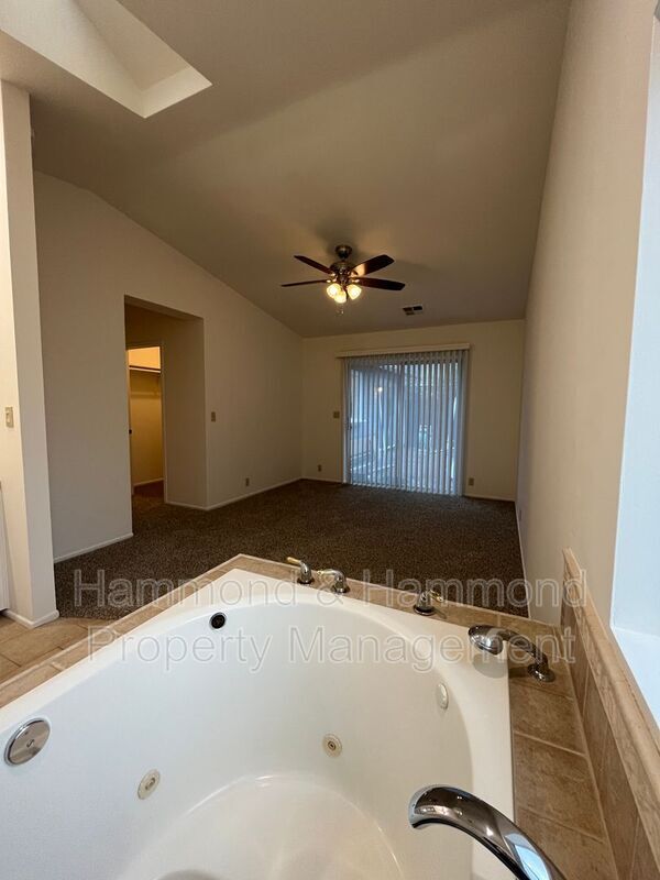 Building Photo - 161 Heavenly Valley Rd