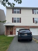 Building Photo - 1026 W Tioga St