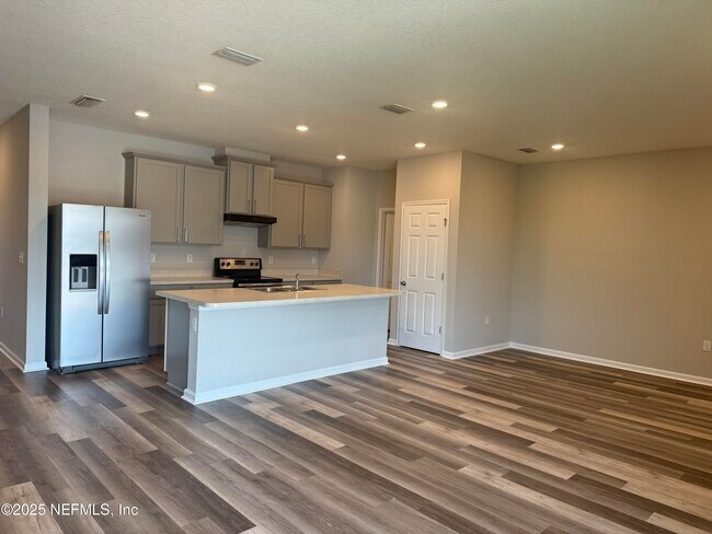 Building Photo - 14374 Durbin Island Way