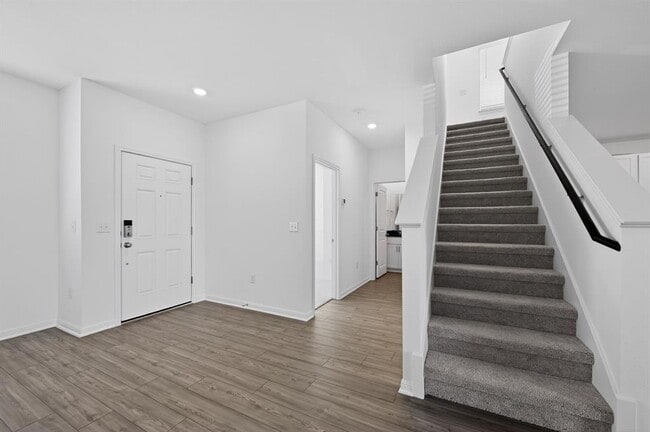 Building Photo - 5804 Swedish Farms Ter