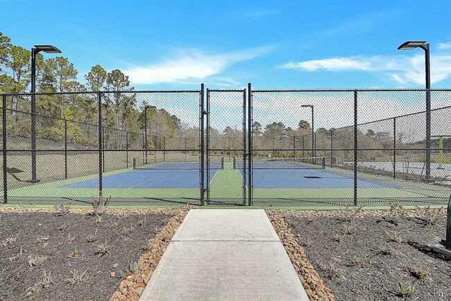 Building Photo - 1213 Antelope Passing Dr