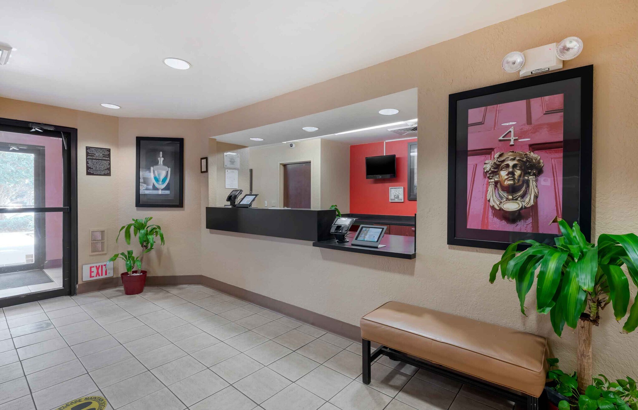 Building Photo - Furnished Studio-Jacksonville - Lenoir Ave...