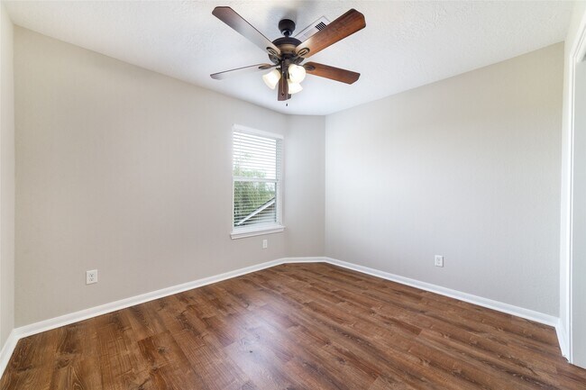 Building Photo - 3531 Red Meadows Dr