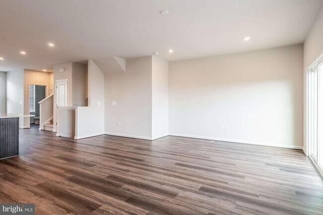 Building Photo - 7715 Harlow Cir