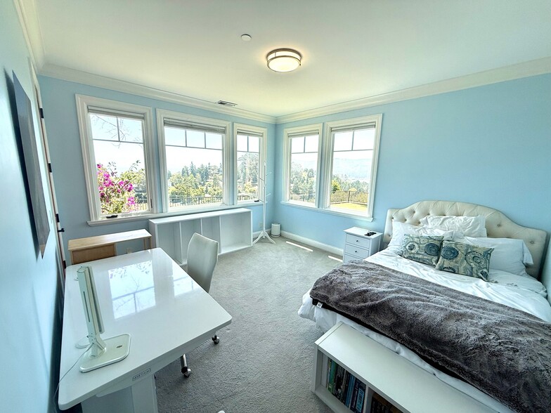 Bedroom 3-Double - 115 Inez Pl