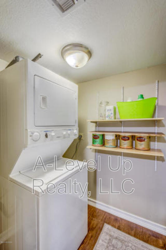 Building Photo - 2775 W Anklam Rd