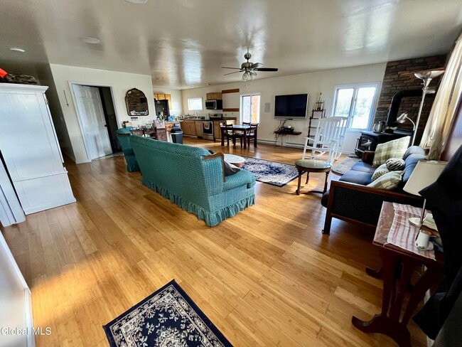 Building Photo - 2971 NY-10