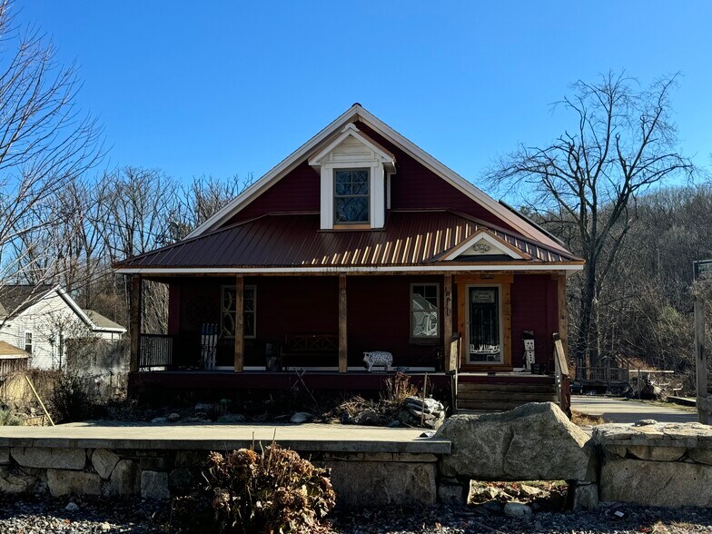 Building Photo - 106 Wheelock Ave