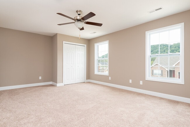 Building Photo - 8112 Cambridge Reserve Dr