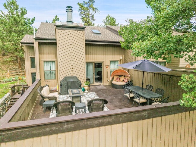 Building Photo - 30573 Sun Creek Dr