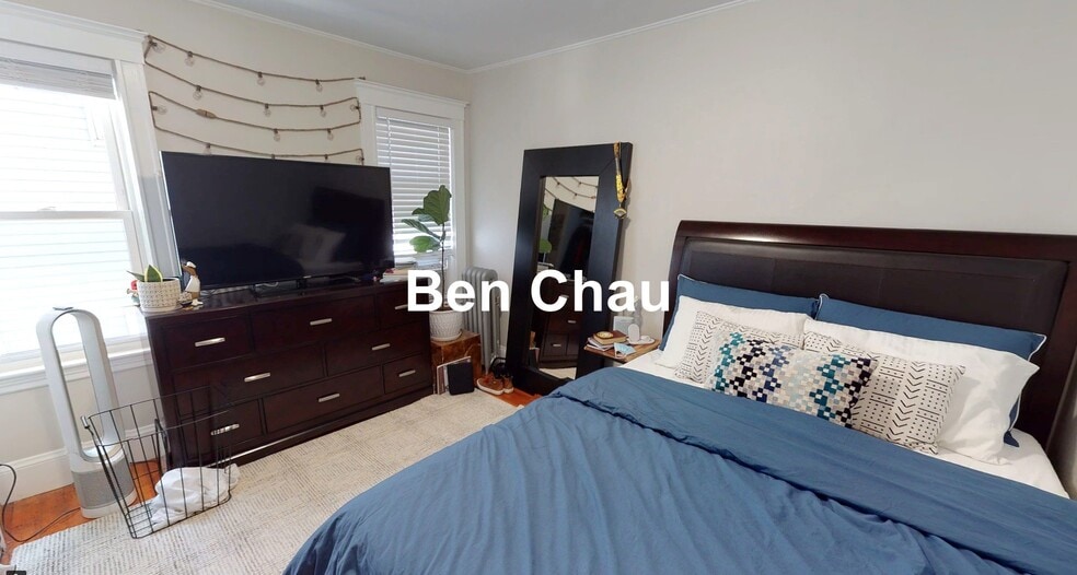 Building Photo - 243 Summer St