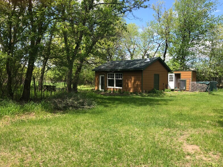 Shed - Workspace or storage area - 23260 Bridgestone Rd NW