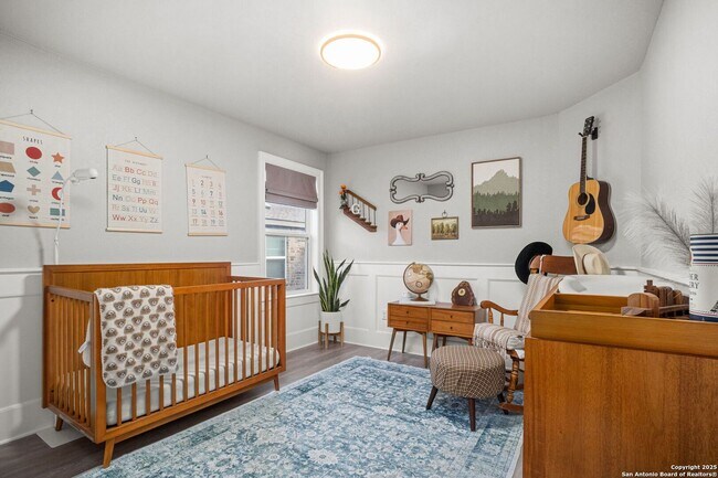 Building Photo - 3 Bedroom/2 Bath Potranco Run Subdivision