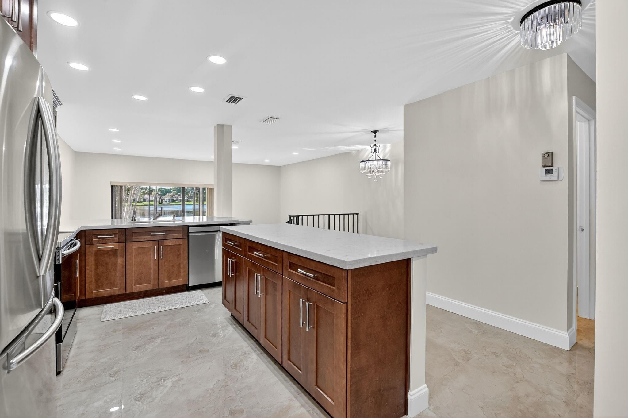 Building Photo - 21476 Juego Cir