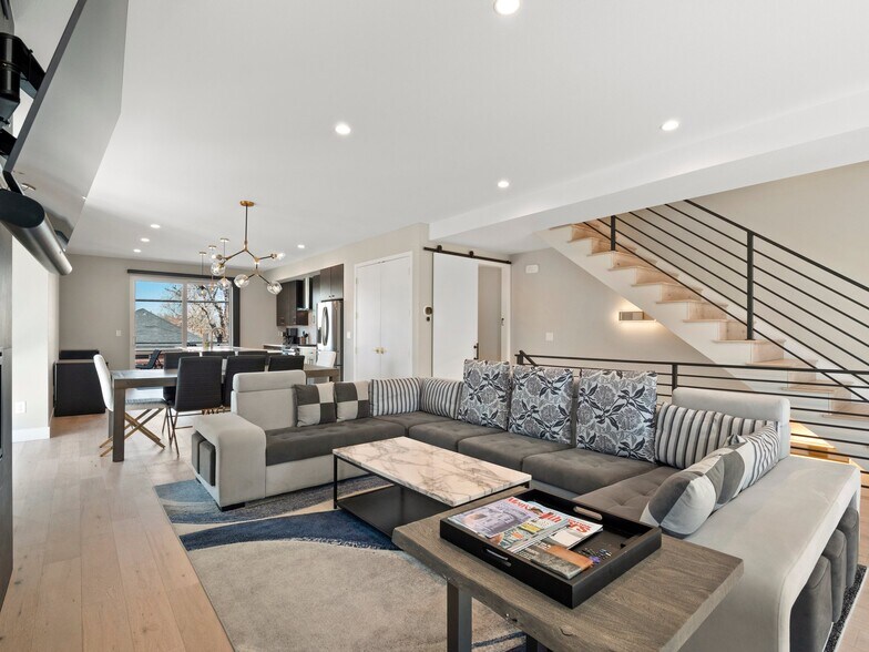 Open Concept Living/ Dining - 3840 Eliot St