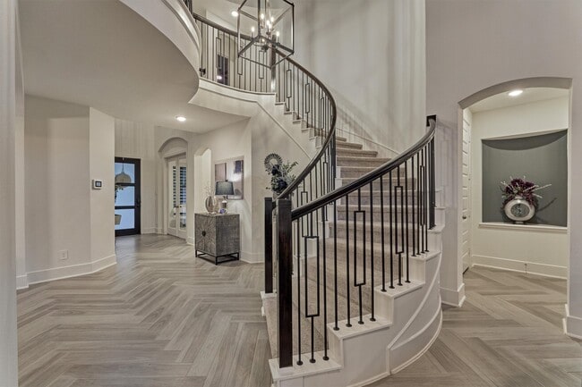 Building Photo - 407 Tulip Tree Ct