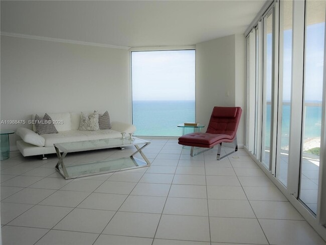 Building Photo - 7330 Ocean Terrace
