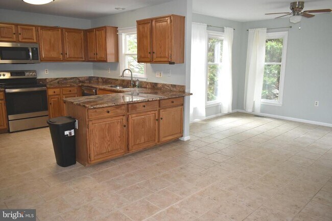 Building Photo - 46336 Haven Terrace