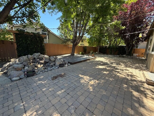 Building Photo - 3113 Sweet Clover St