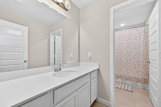 Building Photo - 24930 Jessamine Meadow Trl