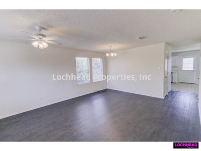 Building Photo - *****4 BEDROOM HOME IN LITTLE ELM****