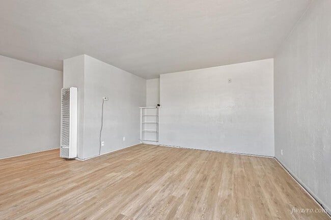 Building Photo - 80 Terra Vista Ave