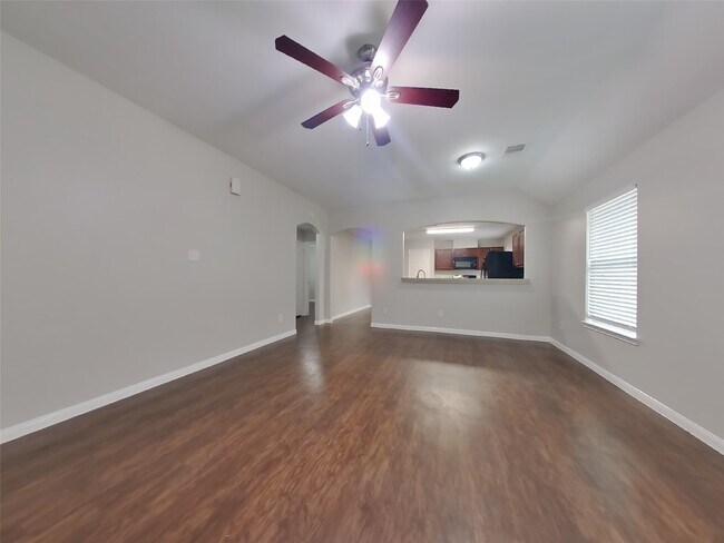 Building Photo - 21419 Palma Grove Way