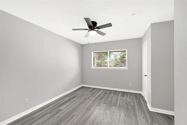 Building Photo - 5538 Berry Creek Dr