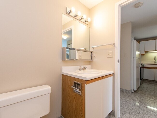 Building Photo - 1 Watermill Pl