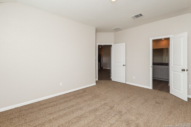 Building Photo - 31537 Acacia Vis