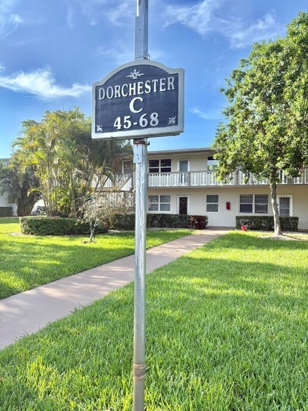 Building Photo - 57 Dorchester E