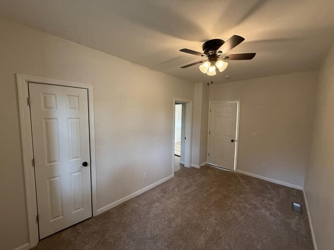Building Photo - 626 Bower St