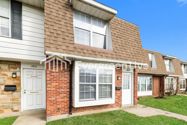 Building Photo - 7641 Dalmation Dr