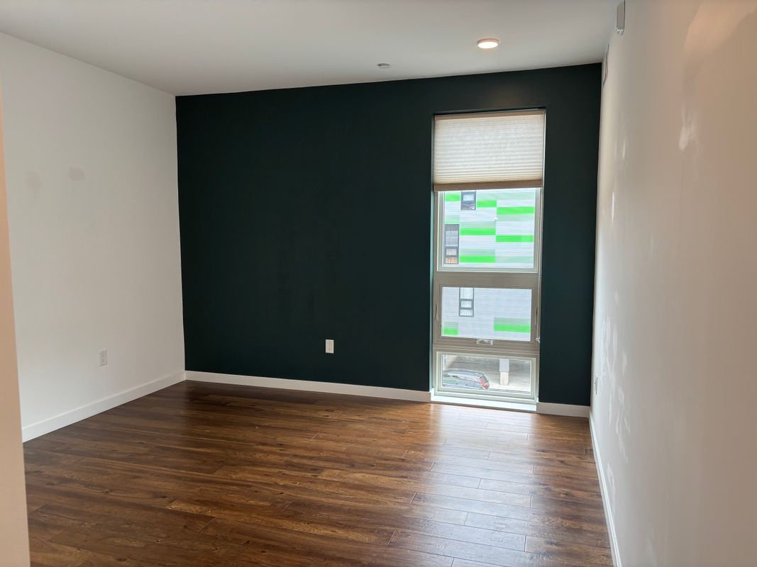Building Photo - 1501 N 31st St