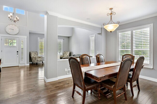 Building Photo - Beautiful Home in Tallyn's Ranch! Special ...